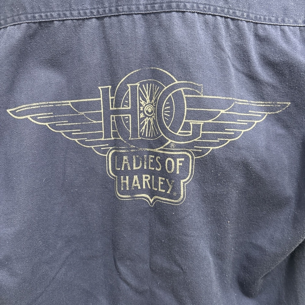 Vintage Ladies Of Harley Davidson Button Up Short Sleeve Blue Shirt Sz Small USA